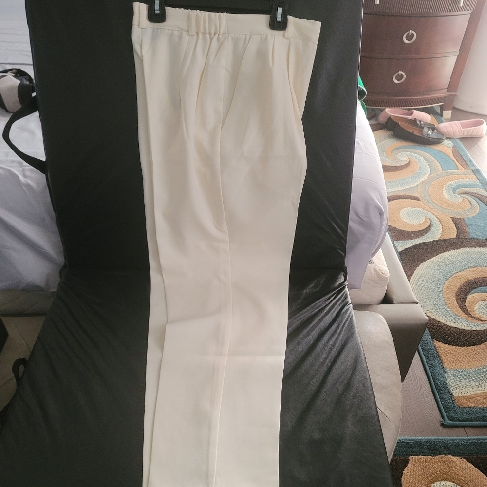 Diversity Essentials Women's Trousers Winter White Size 10
